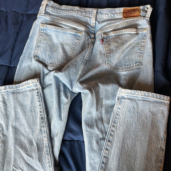 🔥🔥🔥Levi’s 501s Jeans - Picture 2 of 4